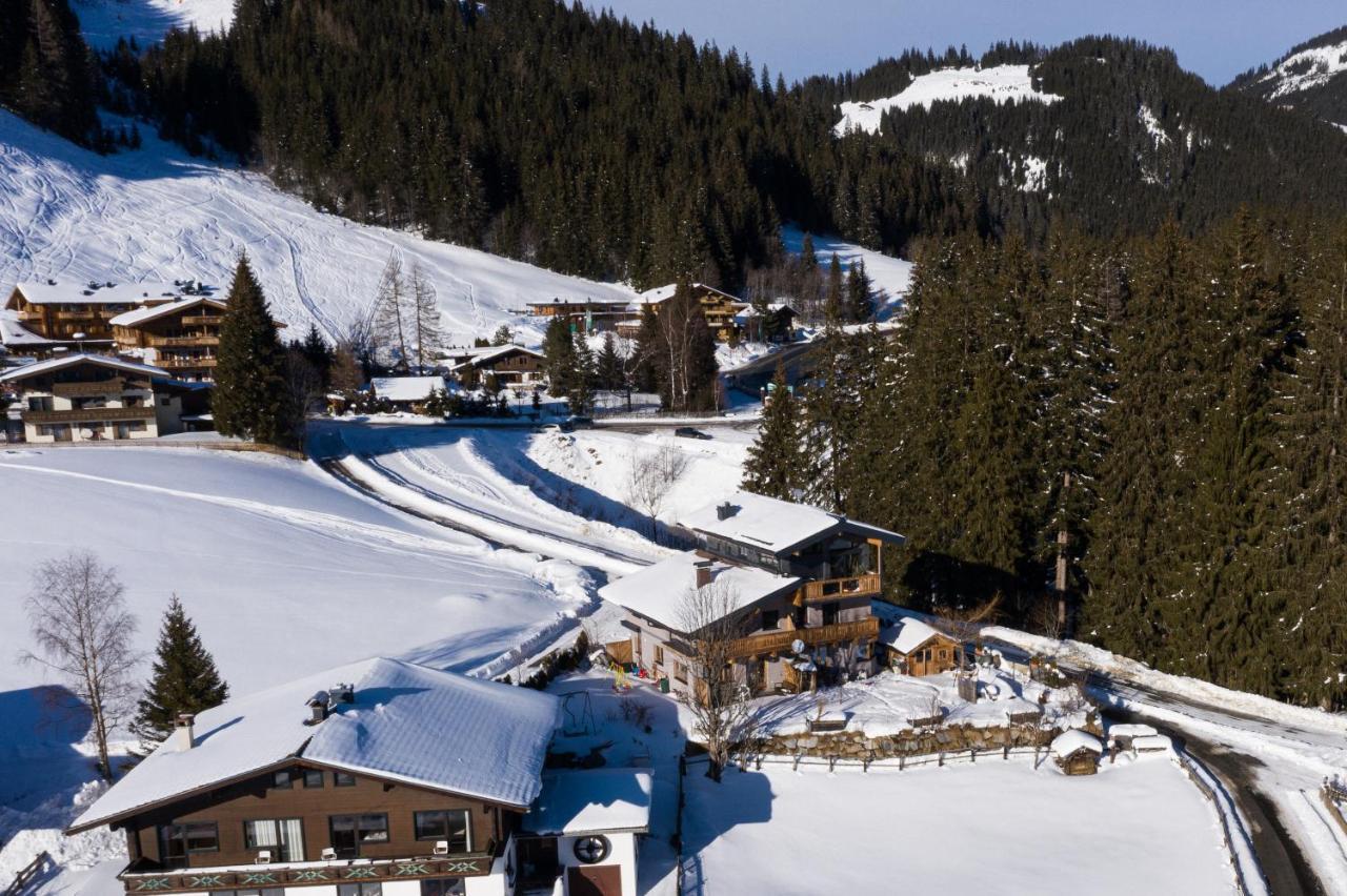 Ski In - Ski Out Panoramaferienhaus Breitmoos Neben Mittelstation 米特西尔 外观 照片